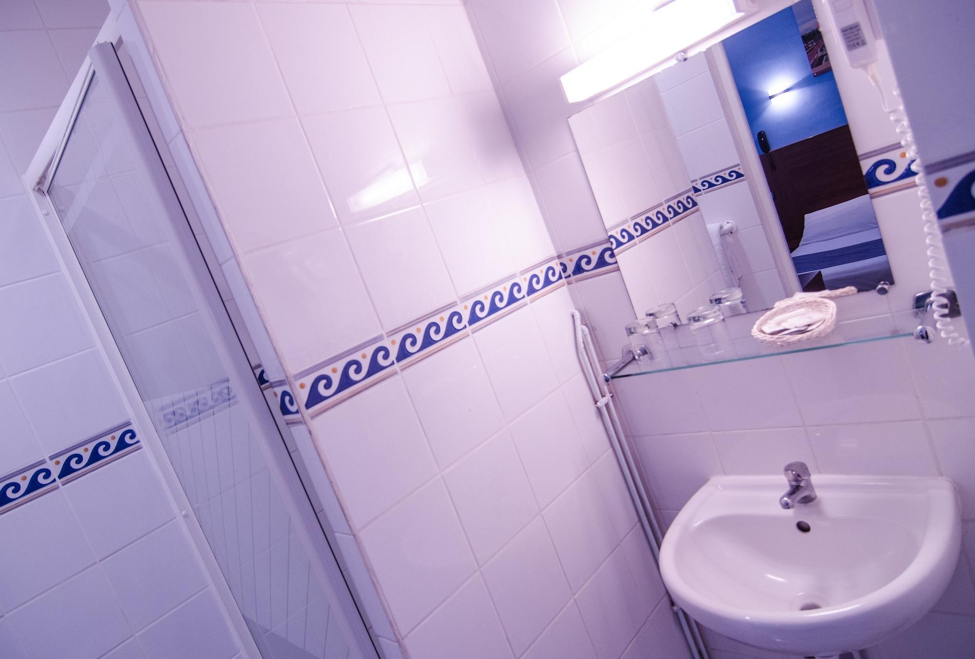 Hotel Paris Bruxelles Экстерьер фото