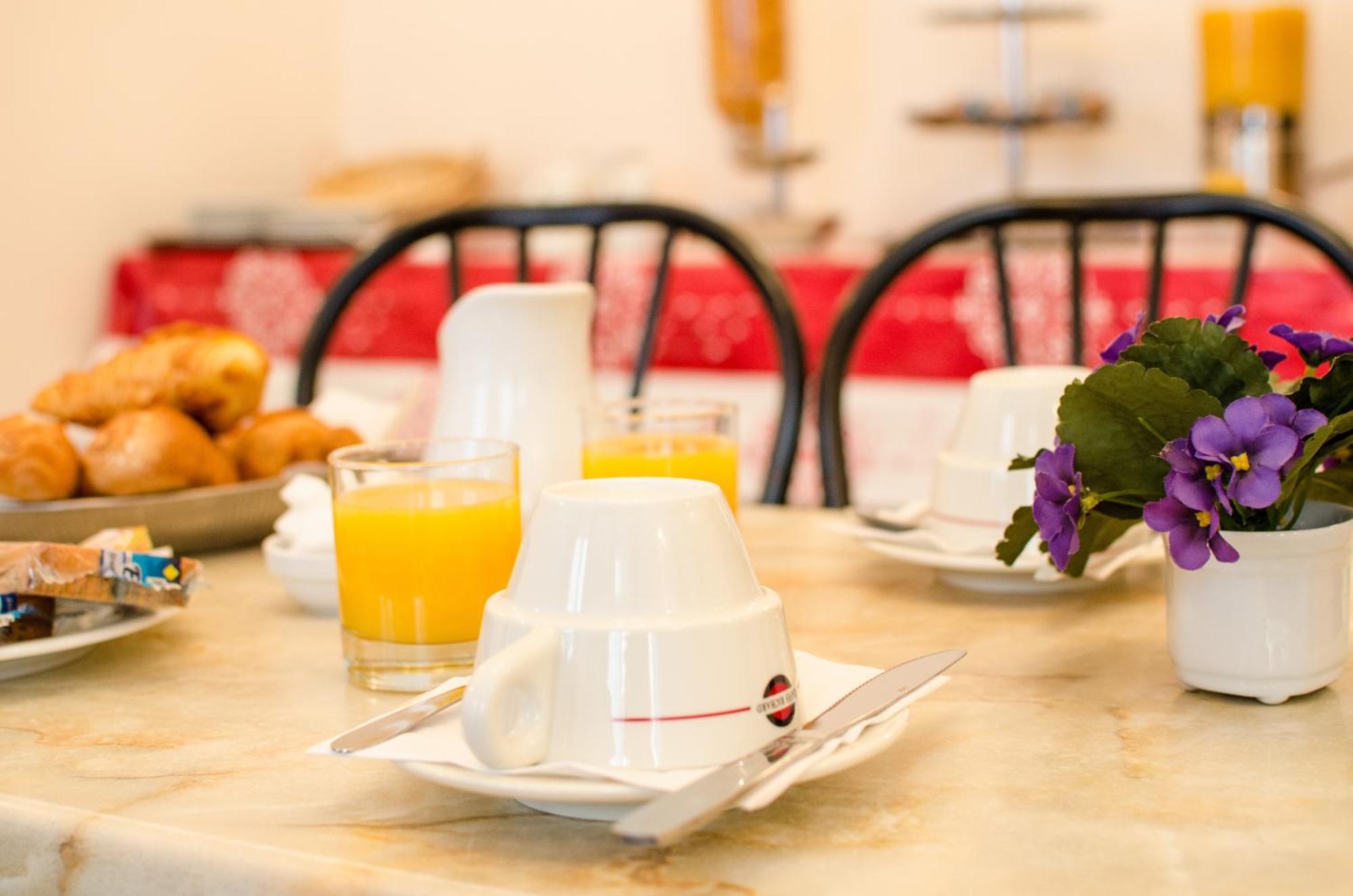 Hotel Paris Bruxelles Экстерьер фото