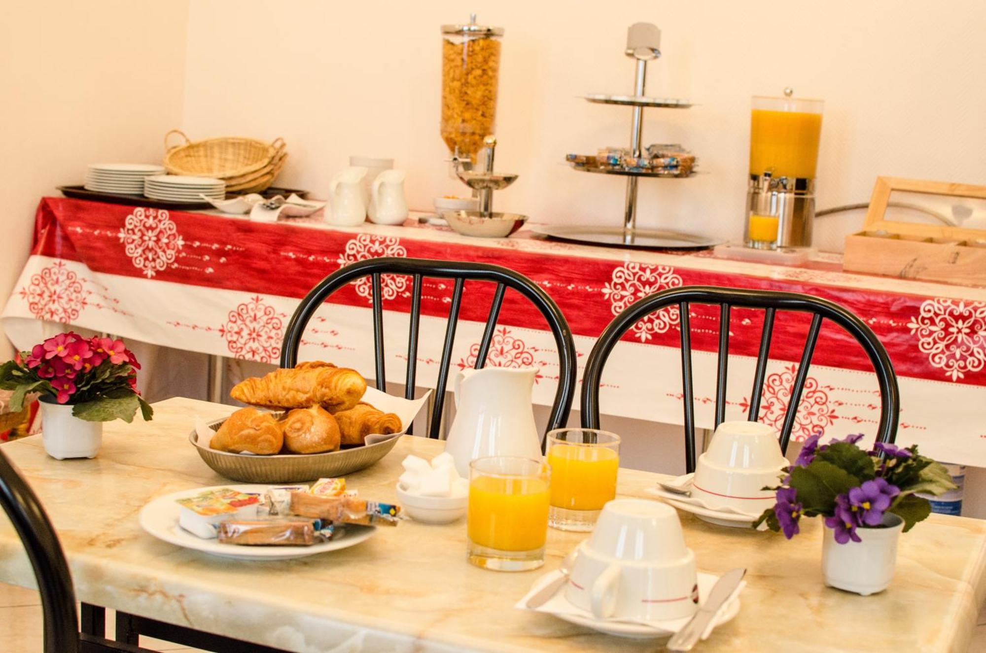 Hotel Paris Bruxelles Экстерьер фото